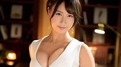 LUXU-1363 豪華電視1352短髮看起來很棒！一位年輕的美容健康老師出現在AV上！與柔軟的氣氛相反，當開關打開時，淫穢的真實面孔就會顯而易見！從秘密中滴入富裕的愛果汁的陰道